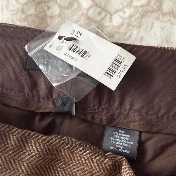 Trousers - Picture 11 of 11